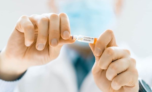 Come prevenire efficacemente la formazione di tartaro nei denti di un gatto di razza Ragdoll?